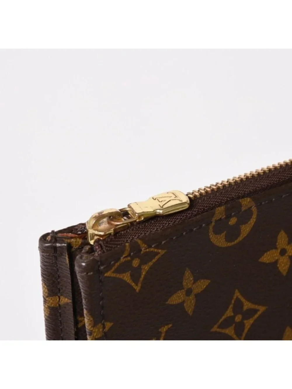 Louis Vuitton Clutch Poche Document Monogram Gold
